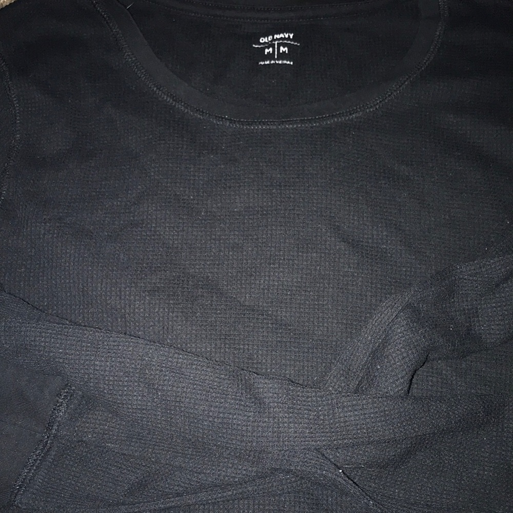 4 for 15 Black long sleeve old navy tee